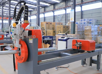 Лазерный станок для резки круглых и профильных труб ST 15-120 1500W - st-e.info - Калуга